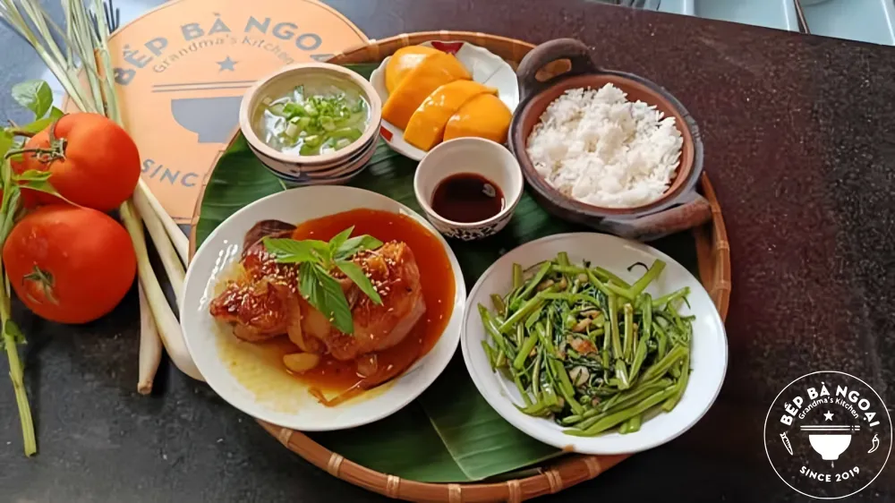 Plated meal at Grandma's Kitchen Phu Quoc